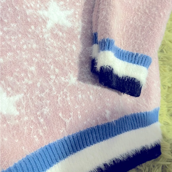 Pink Star Sweatee - Picture 2 of 3